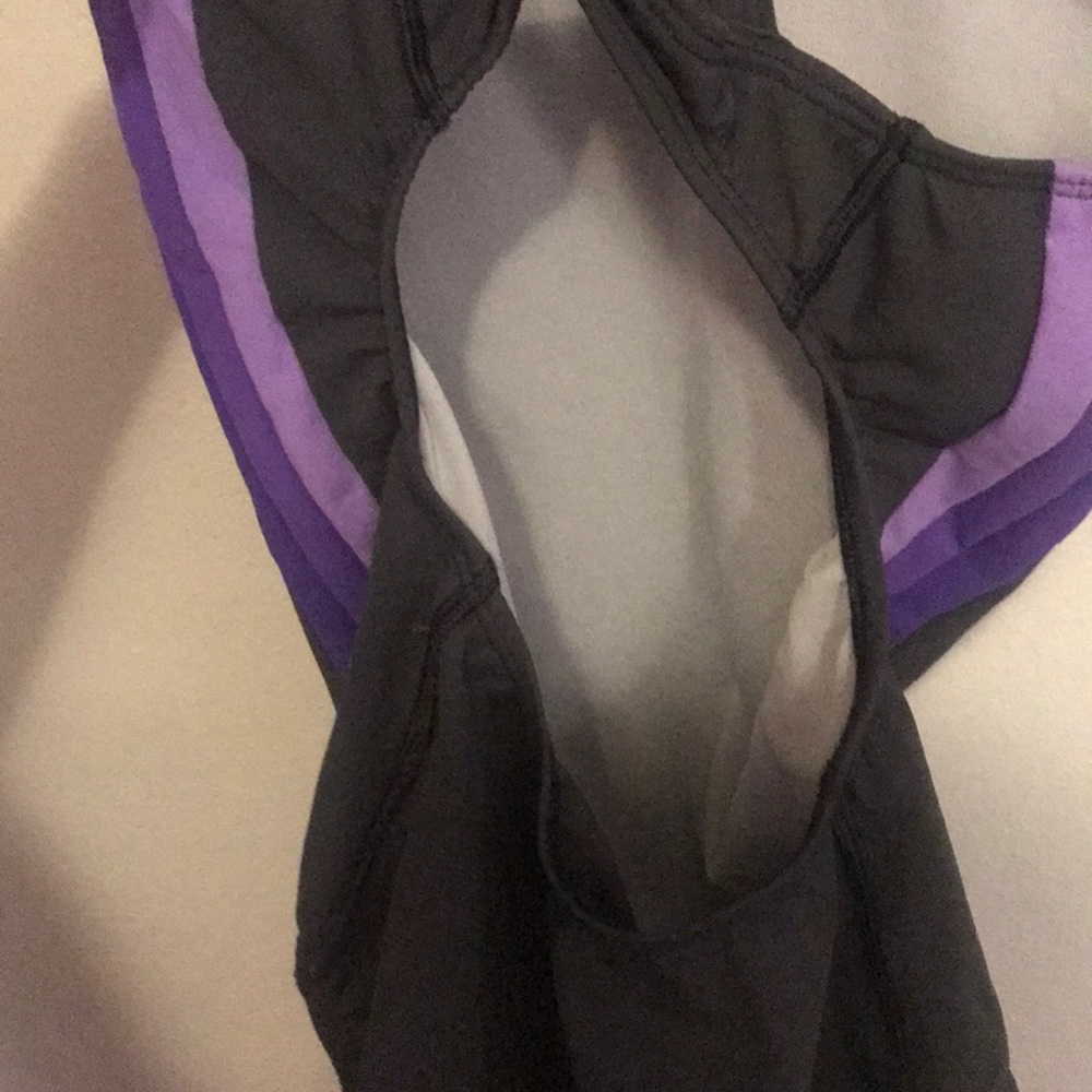 Swimsuit - Picture 4 of 5